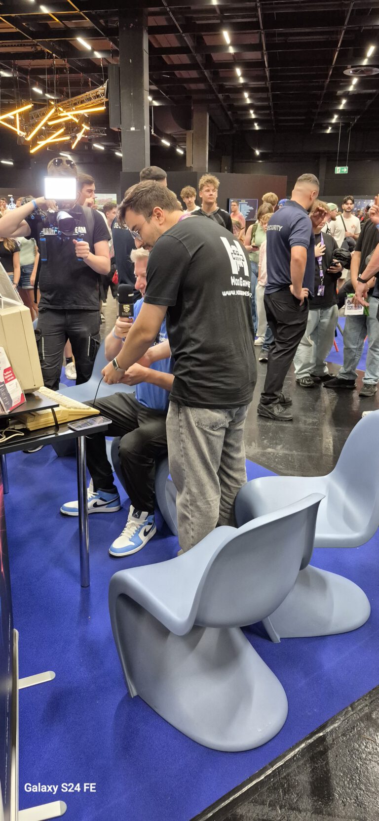 Schradin in der Retro Area auf der Gamescom 2026.